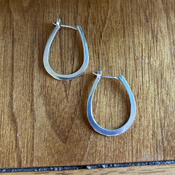 Vintage TAXCO Sterling Silver Hoop Earrings - Picture 2 of 4